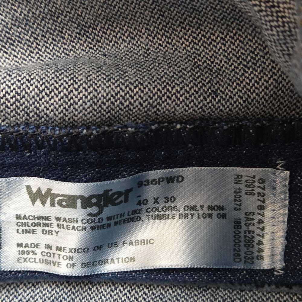 Wrangler Blue Jeans 40x30 Cowboy Cut Slim Fit 936PWD Denim Western Straight Leg - Picture 4 of 7